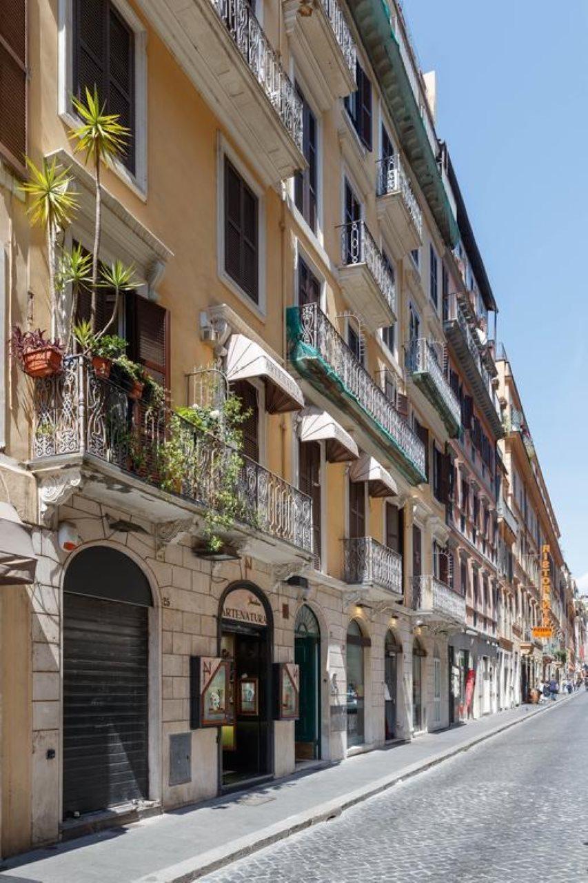 Ht Hometown Vite Rome Buitenkant foto